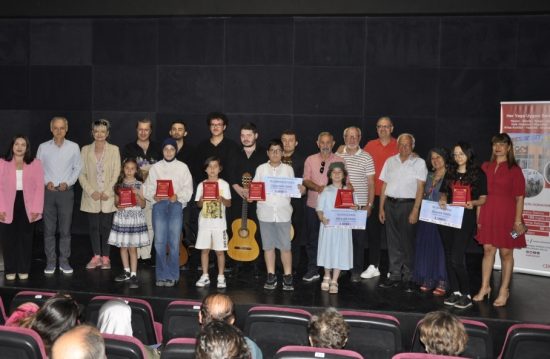 ÇEKSANAT ÇOCUK ÖYKÜ YARIŞMASI ÖDÜLLERİ SAHİPLERİNİ BULDU